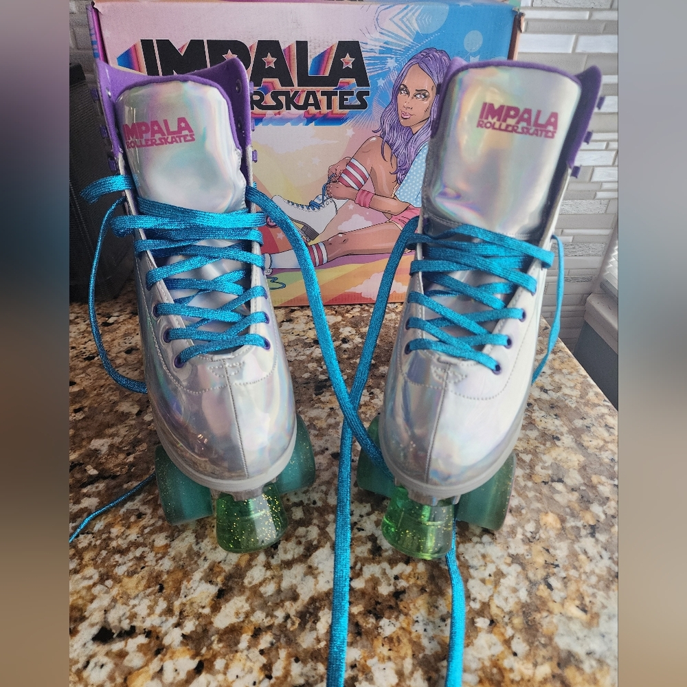 Impala Holographic Roller Skates
